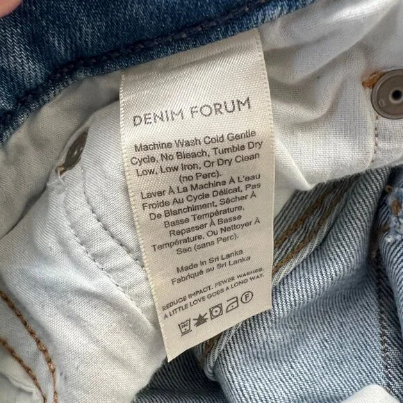 Aritzia Denim Forum The Marianne High Rise Loose Flare Long Inseam Light Wash 28 - Picture 11 of 16